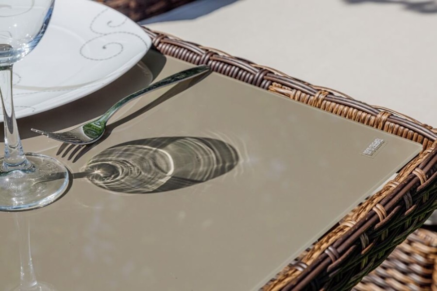 Комплект мебели Karl с обеденным столом коричневый Royal Family