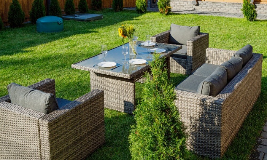 Комплект мебели Karl с обеденным столом серый Royal Family