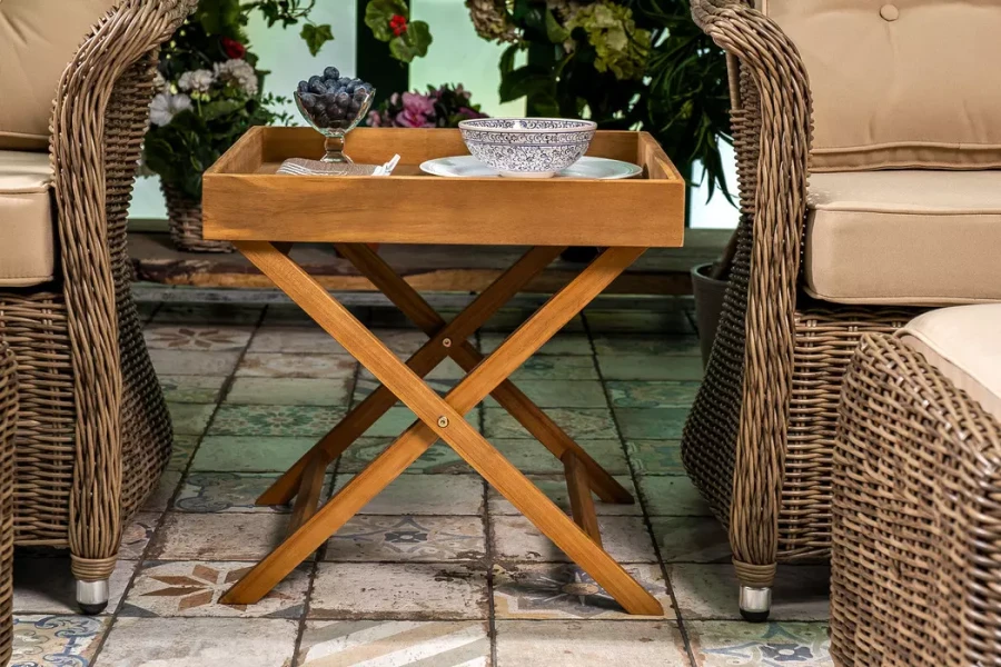 Комплект лежаков со столиком из акации CAPRI Joygarden