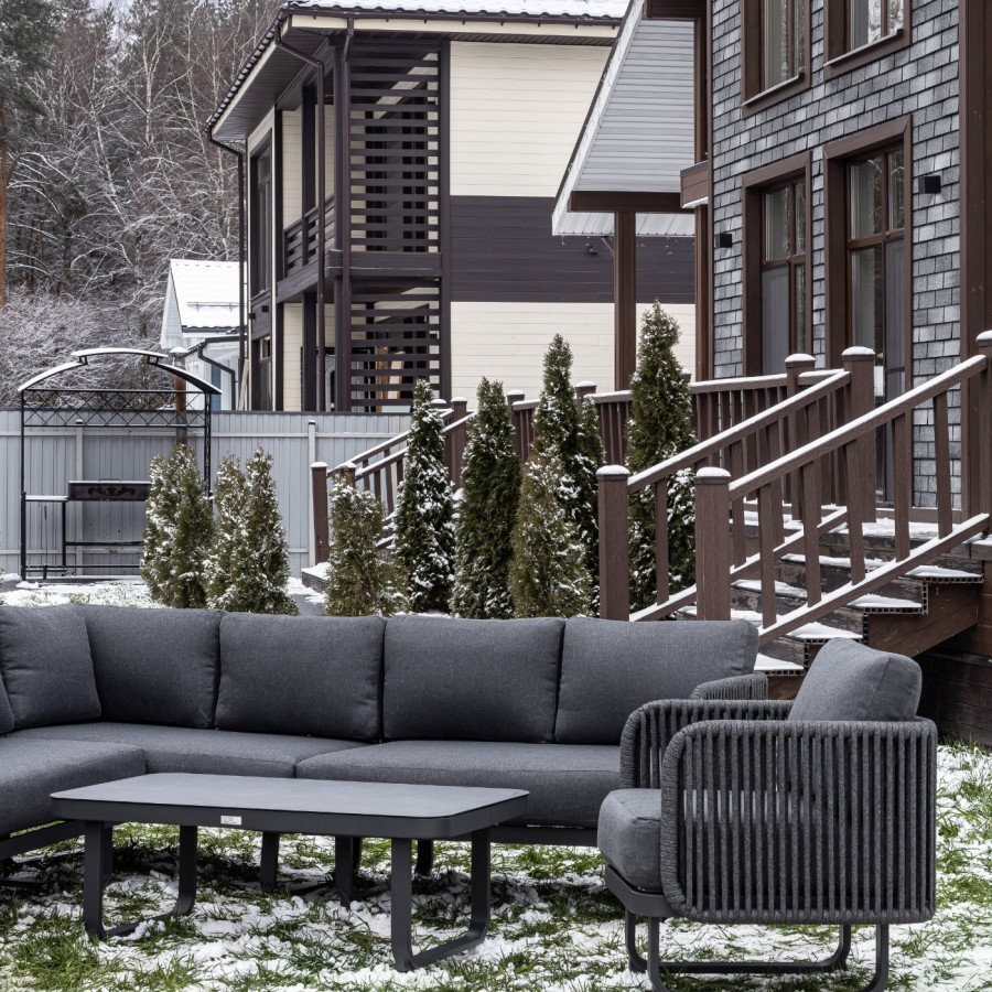 Лаунж-зона с угловым диваном из алюминия Adrian Royal Family