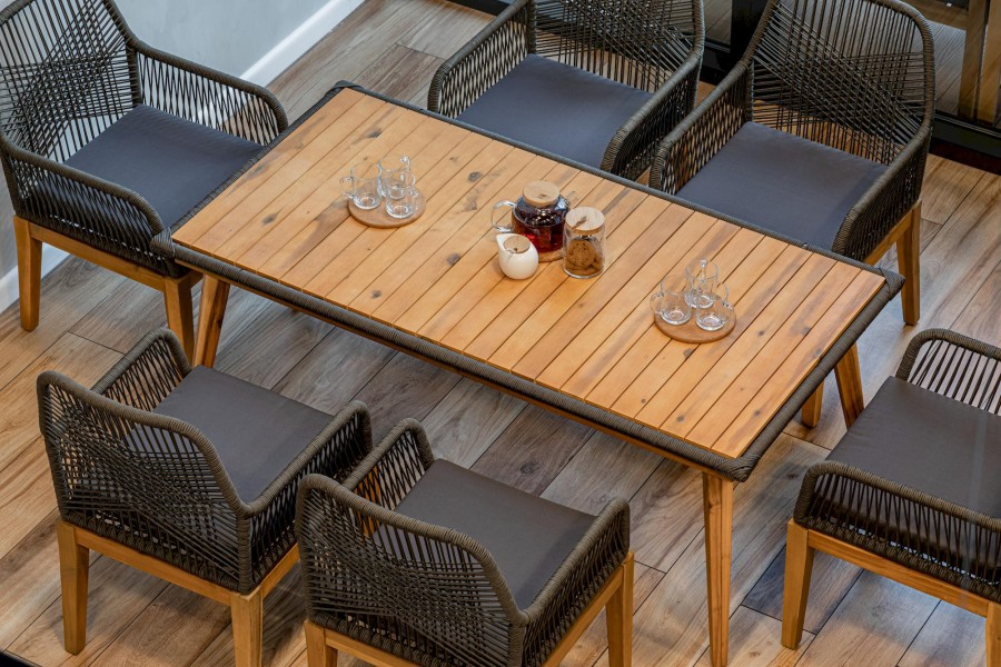 Комплект мебели CHLOE с кофейным столом серый Royal Family