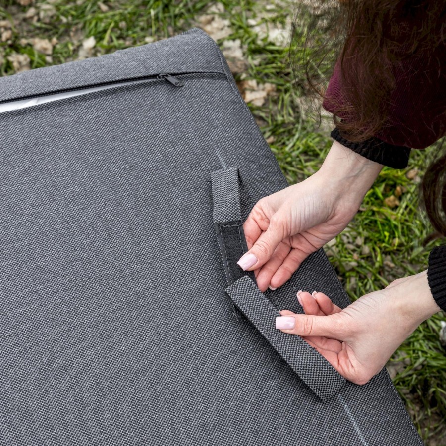 Лаунж-зона с угловым диваном из алюминия Giselle Royal Family