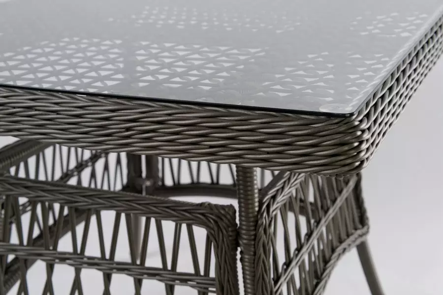 Плетеный стол Cannes 90 Joygarden