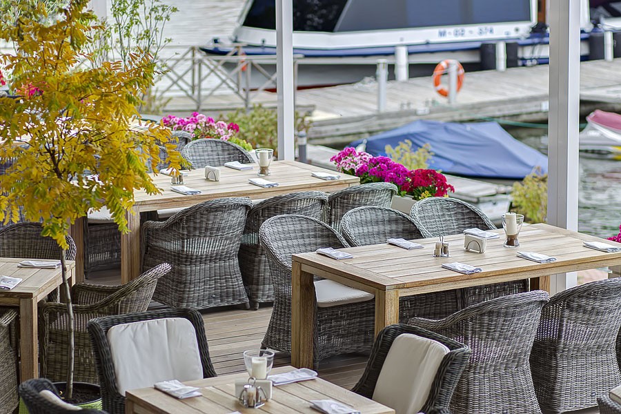 Стол из тика Витория 4sis