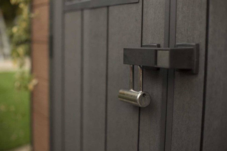 Пластиковый сарай Newton 759 коричневый Keter