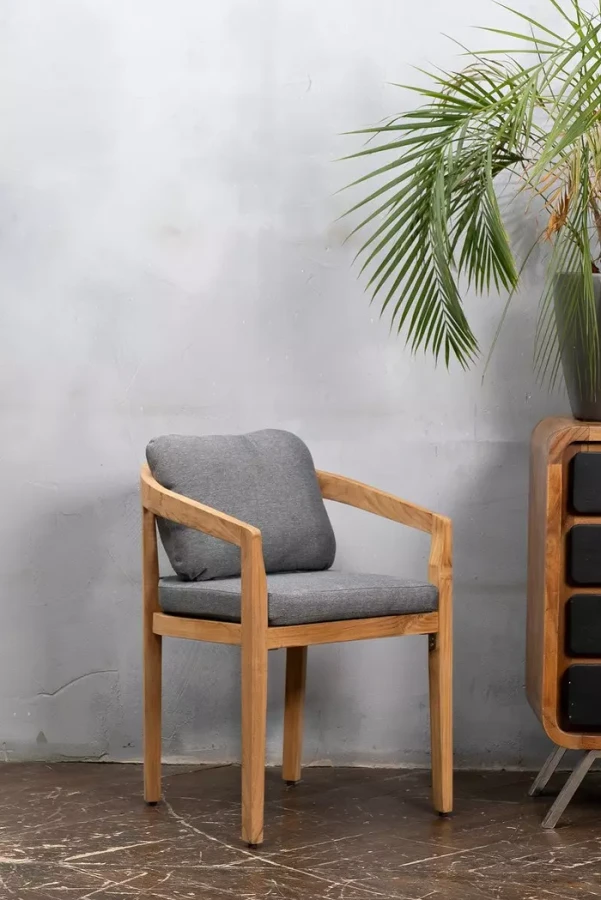 Кресло обеденное из тика VENTO Joygarden