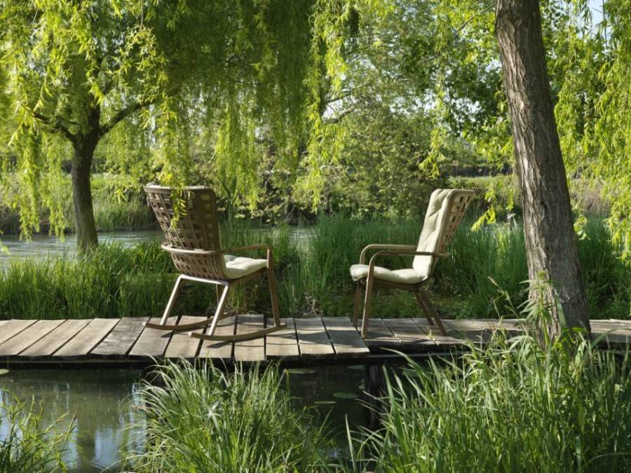 Лаунж-кресло пластиковое регулируемое Folio тортора Nardi