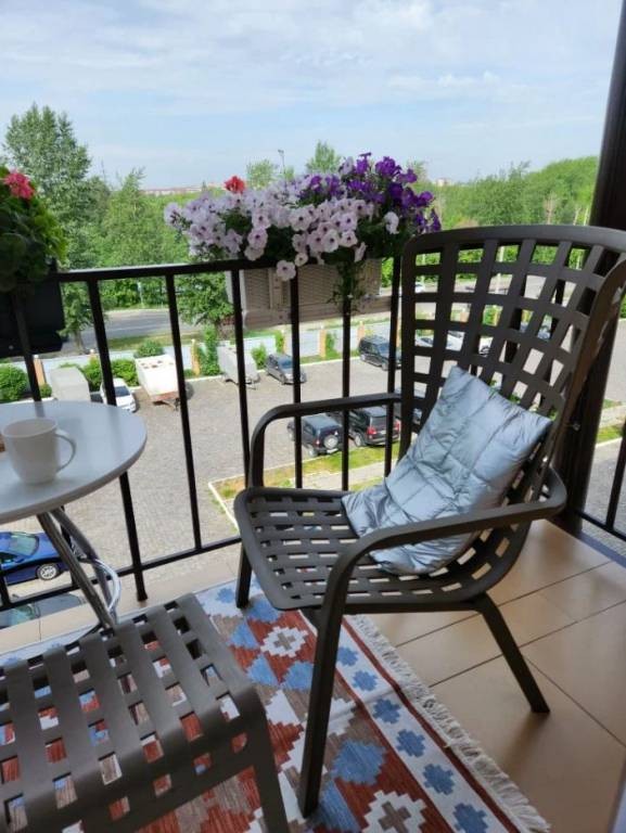 Лаунж-кресло пластиковое регулируемое Folio табак Nardi