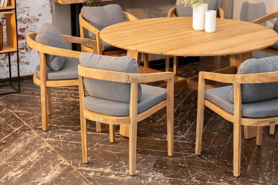 Обеденная группа из тика VENTO M Joygarden 