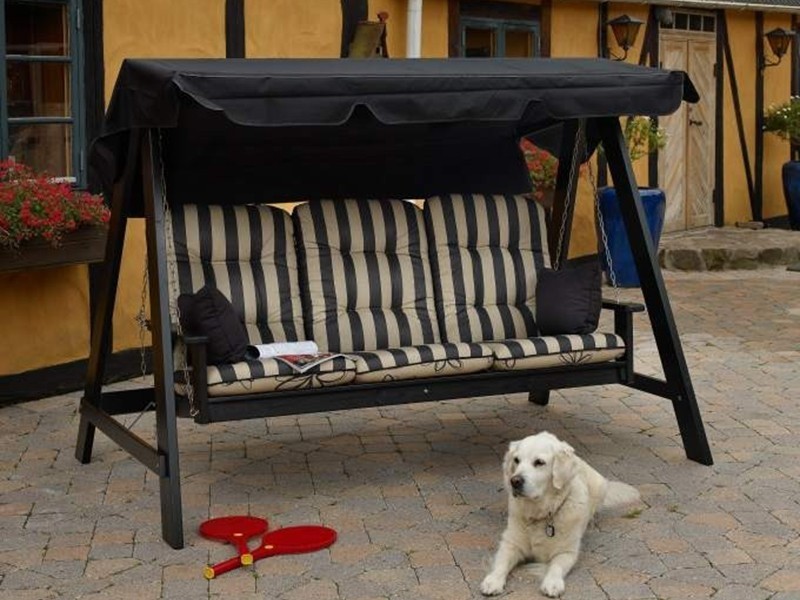 Садовые качели из сосны Kornhult black Brafab