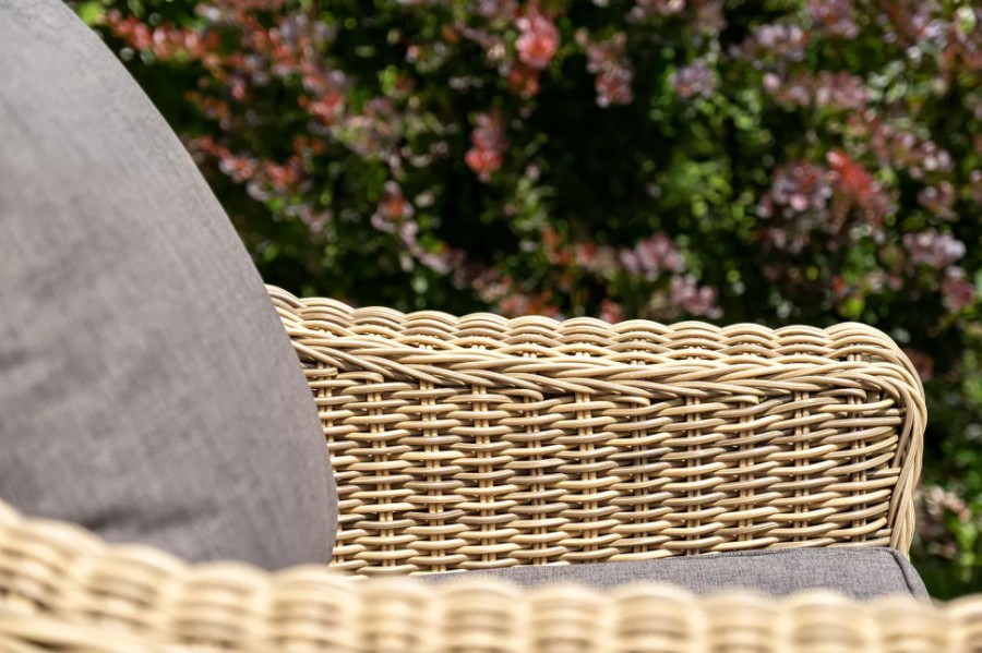 Диван двухместный из искусственного ротанга Кон Панна 4 sis