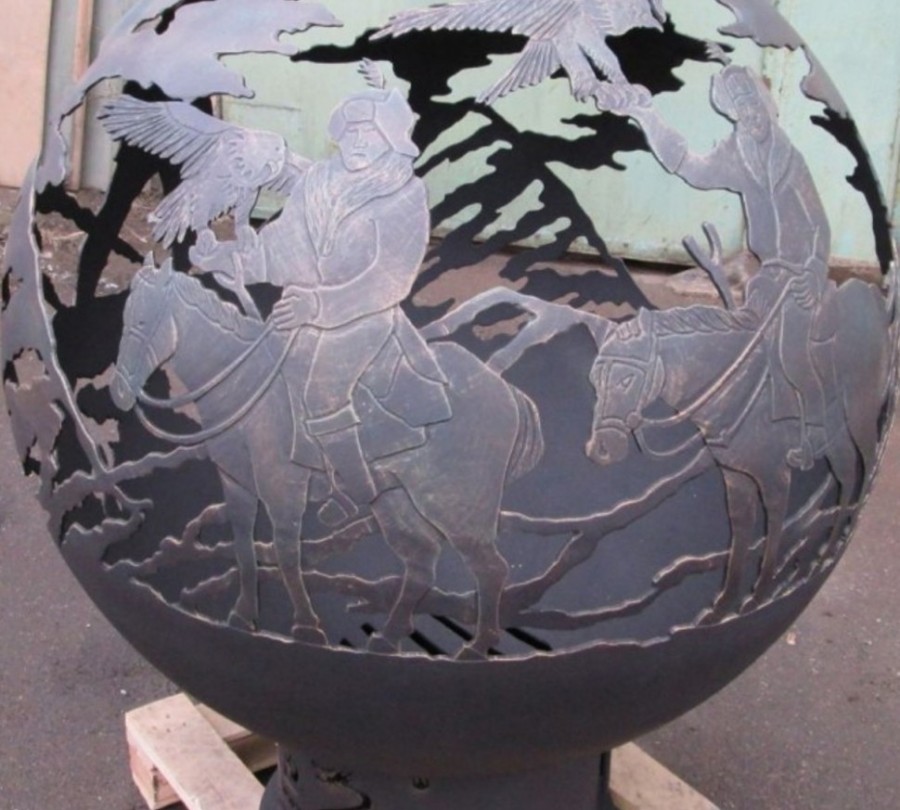 Уличный очаг сфера Соколиная охота Горыныч