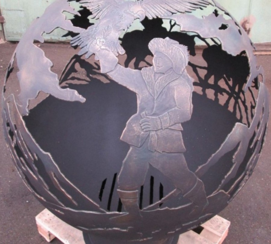 Уличный очаг сфера Соколиная охота Горыныч