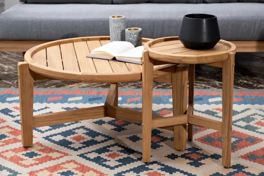 Кофейный стол из тика ASPEN Joygarden