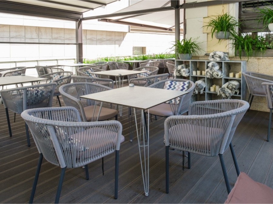 Обеденная группа Бари 4 4sis