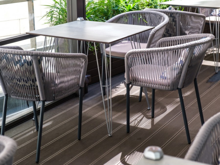 Обеденная группа Бари 4 4sis